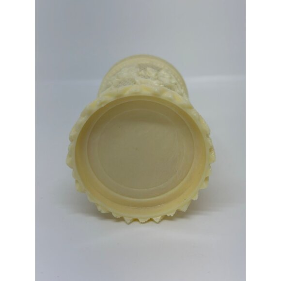 VTG 1978 AGiftCorp Round Ivory Rose Pierced Hors' d'oeuvres Box 5" Tall READ - Picture 7 of 10